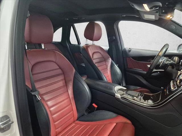 Used 2021 Mercedes-Benz GLC 43 AMG 4MATIC image 17