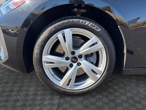 Used 2025 Audi A5 2.0T Premium Plus w/ Premium Plus AWD/4WD image 9