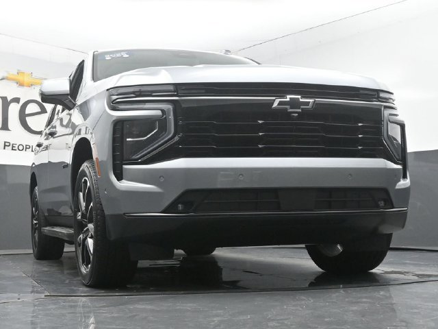 Certified 2025 Chevrolet Tahoe RST w/ RST Capability Package AWD/4WD image 3