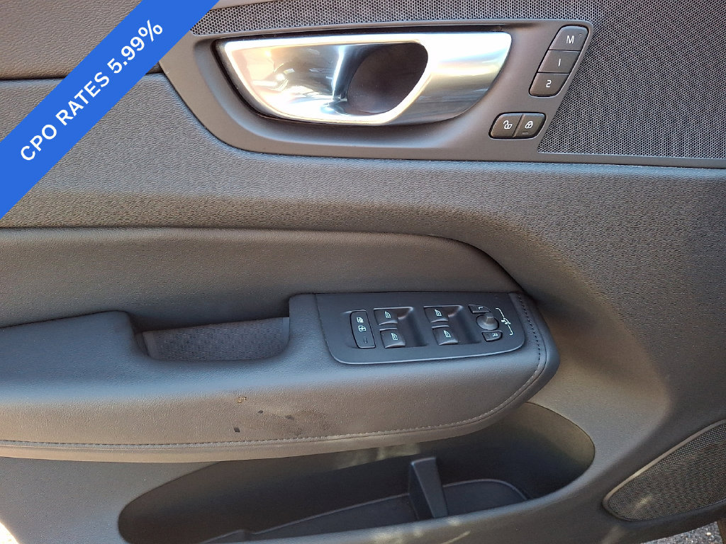 Certified 2024 Volvo XC60 B5 Plus w/ Protection Package Premier AWD/4WD image 12
