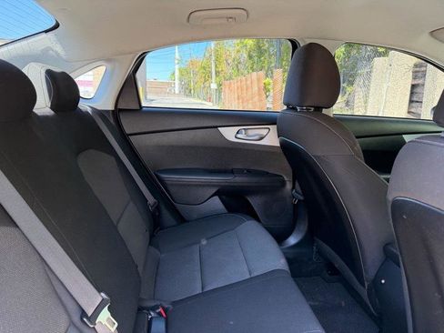 Used 2023 Kia Forte LX FWD image 19