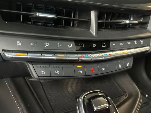 Used 2022 Cadillac CT4 V w/ Navigation Package image 37