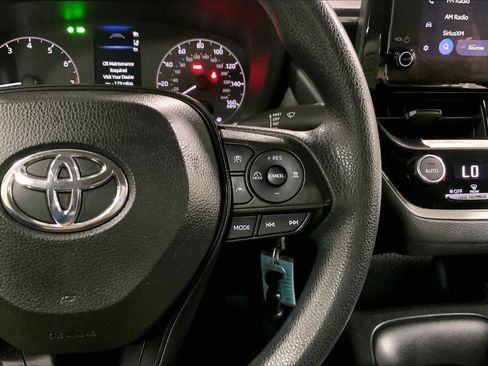 Used 2024 Toyota Corolla LE FWD image 25