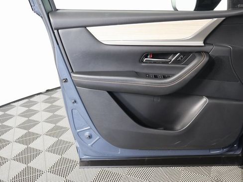 Certified 2025 MAZDA CX-70 Plug-In Hybrid w/ Premium Pkg AWD/4WD image 13