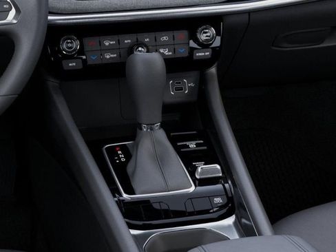 New 2025 Jeep Compass Latitude w/ Sun & Sound Group image 24