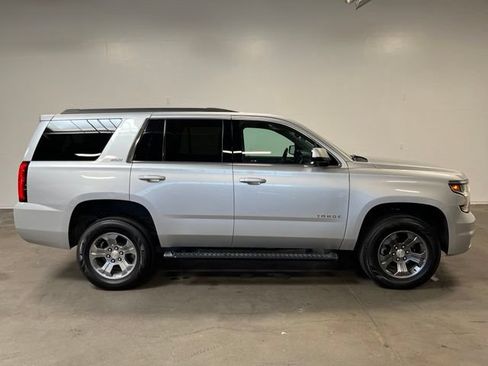Used 2019 Chevrolet Tahoe LT w/ Off-Road Package AWD/4WD image 2