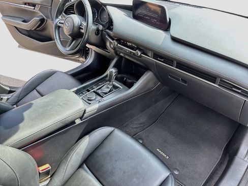 Used 2021 MAZDA MAZDA3 s FWD image 22