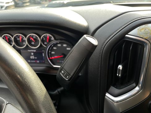 Used 2020 Chevrolet Silverado 2500 LT image 25