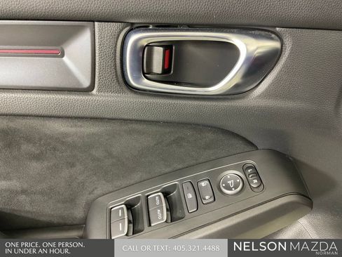 Used 2025 Honda Civic Type R image 17