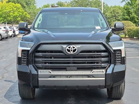 Used 2024 Toyota Tundra SR5 w/ SR5 Convenience Package AWD/4WD image 4