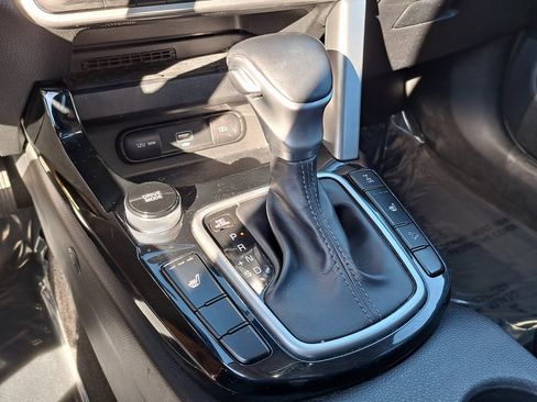 Used 2021 Kia Seltos EX image 17