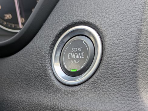 Certified 2023 Cadillac XT4 Sport AWD/4WD image 30