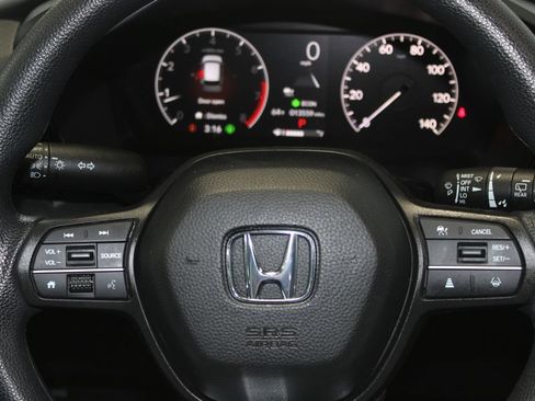 Used 2025 Honda CR-V EX image 12