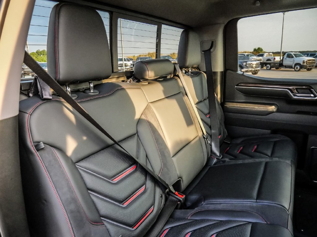 New 2025 Chevrolet Silverado 1500 RST w/ Convenience Package II AWD/4WD image 34