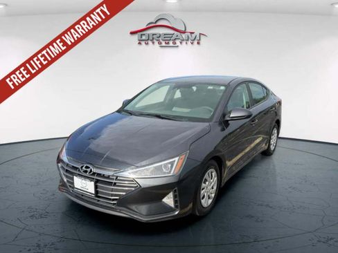 Used 2020 Hyundai Elantra SE FWD image 4