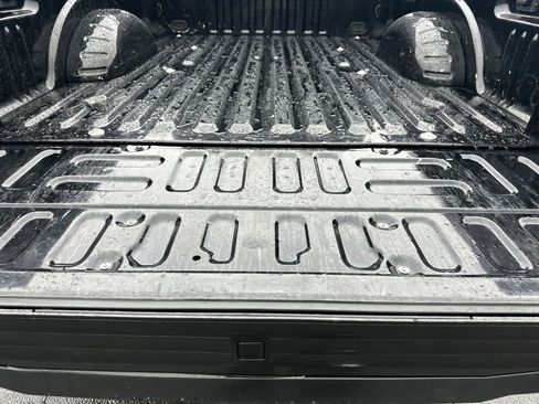 Used 2022 Ford F250 Platinum w/ FX4 Off-Road Package image 47