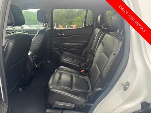 Used 2019 GMC Acadia SLT image 8