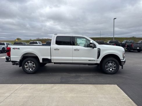 New 2026 Ford F350 Lariat image 6