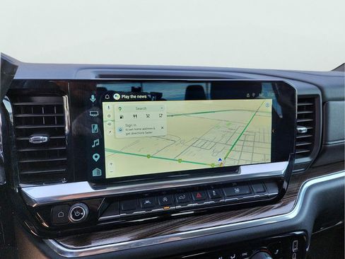 Used 2025 Chevrolet Silverado 1500 LT image 24