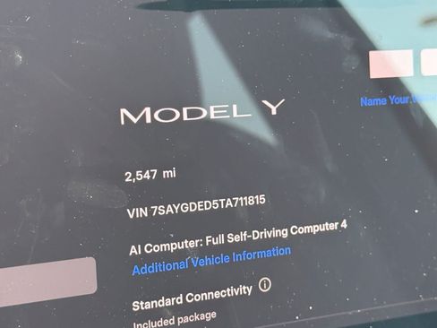 Used 2026 Tesla Model Y 2WD image 19