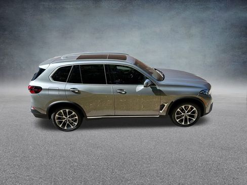 New 2026 BMW X5 xDrive40i image 9