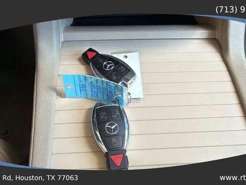 Used 2015 Mercedes-Benz ML 350 ML 350 Sport Utility 4D image 50