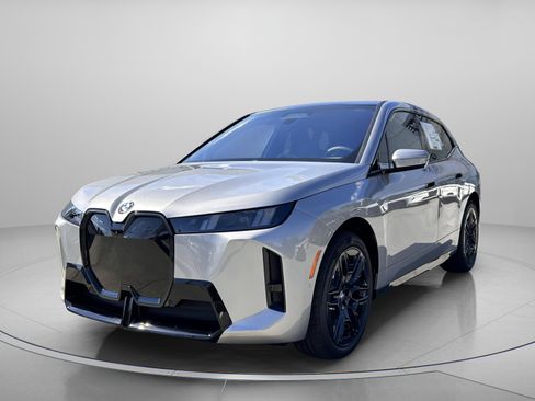 Used 2026 BMW iX xDrive60 w/ M Sport Package image 2