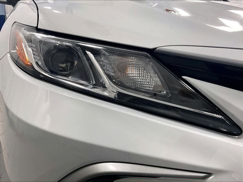 Used 2022 Toyota Camry LE w/ Cold Weather Package image 32