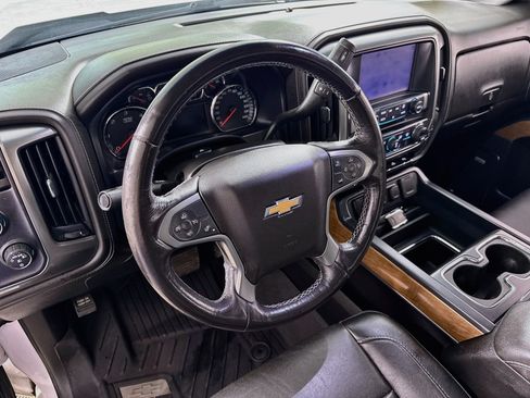 Used 2018 Chevrolet Silverado 1500 LTZ w/ Sport Package AWD/4WD image 13
