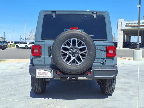 New 2024 Jeep Wrangler Sahara AWD/4WD image 5