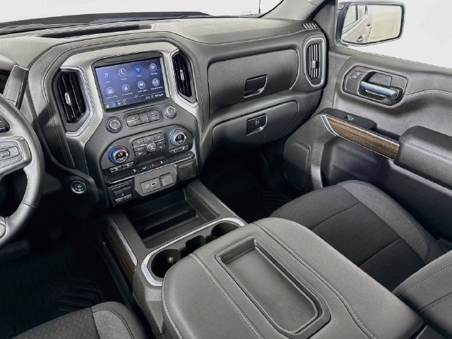 Used 2021 Chevrolet Silverado 1500 LT Trail Boss AWD/4WD image 24