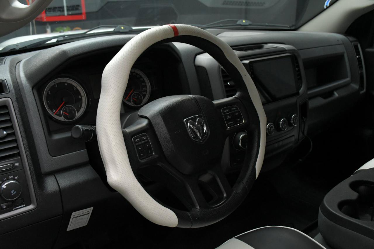 Used 2017 RAM 1500 Express AWD/4WD image 17