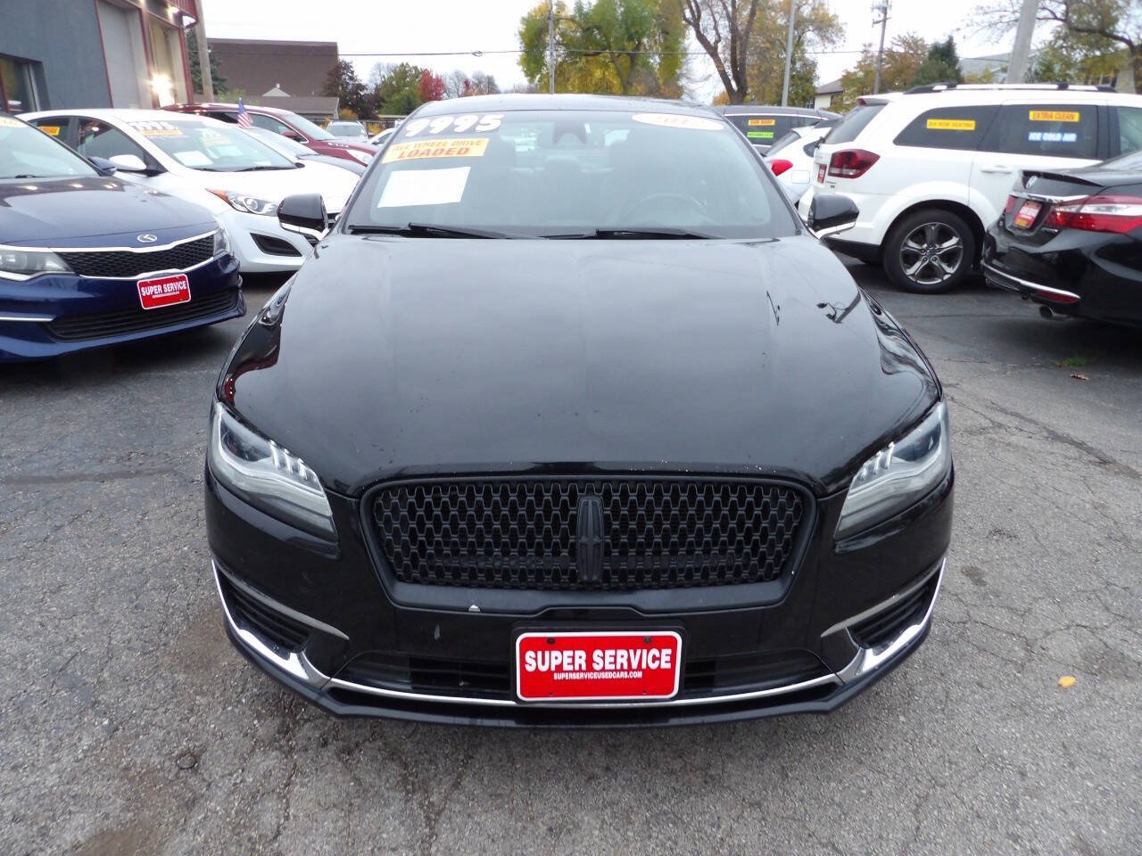 Used 2017 Lincoln MKZ Reserve w/ Technology Package FWD image 2