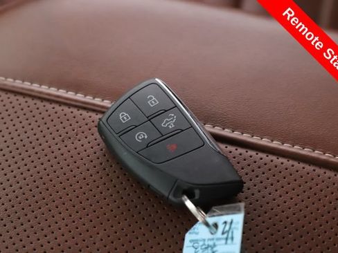 Used 2025 GMC Sierra 1500 Denali Ultimate AWD/4WD image 3