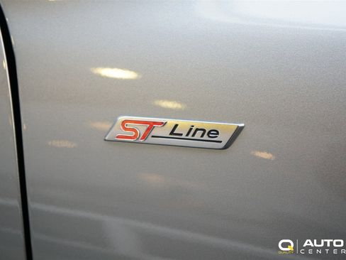 Used 2024 Ford Escape ST-Line image 5