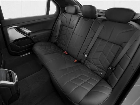 New 2026 BMW 760i xDrive 760i xDrive w/ Executive Package image 9