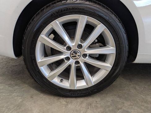 Used 2012 Volkswagen Eos Komfort image 34