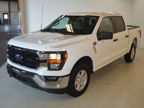 Used 2023 Ford F150 XLT image 7