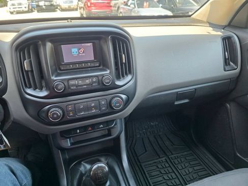 Used 2015 Chevrolet Colorado W/T w/ WT Convenience Package RWD image 16