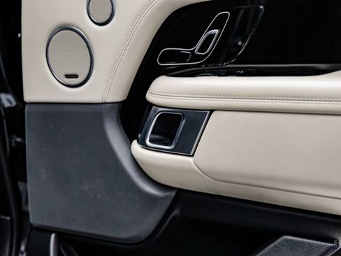 Used 2022 Land Rover Range Rover Westminster Edition image 99