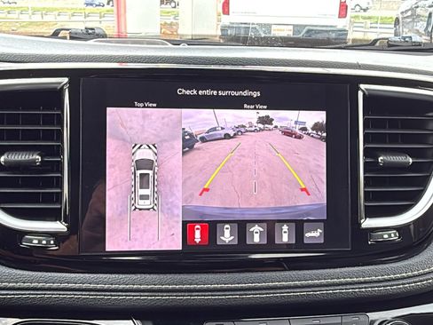 Certified 2021 Chrysler Pacifica Limited w/ Uconnect Theater Family Group image 24