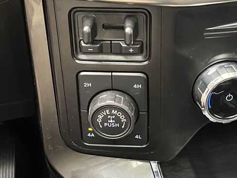 Used 2023 Ford F150 Lariat w/ Equipment Group 502A High image 19