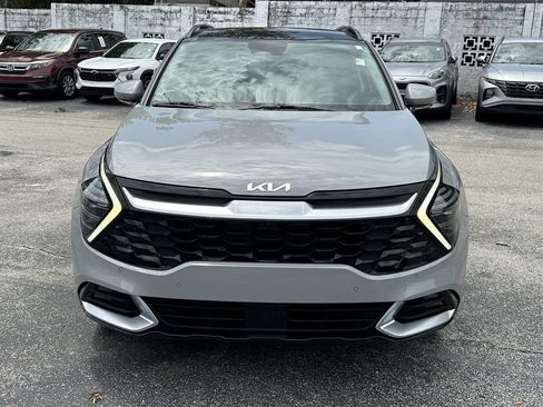 Certified 2023 Kia Sportage SX FWD image 3