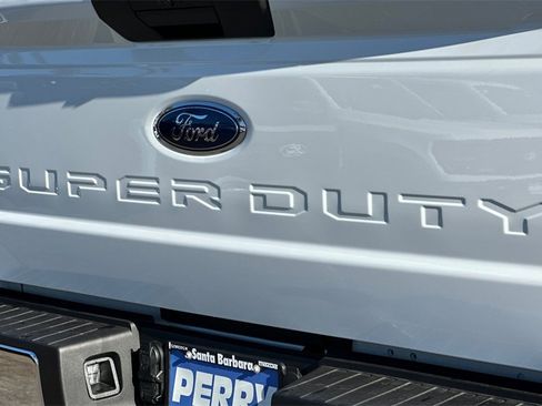 New 2025 Ford F250 XL w/ XL Chrome Package image 7