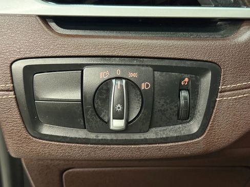 Used 2021 BMW X1 sDrive28i w/ Premium Package image 27