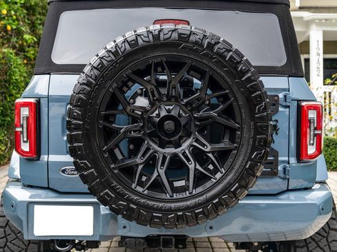 Used 2023 Ford Bronco Outer Banks image 74