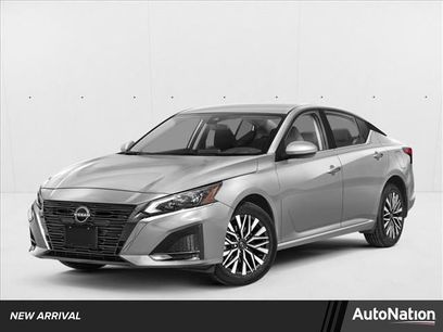Used 2024 Nissan Altima 2.5 SV