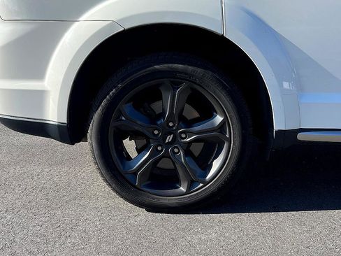 Used 2019 Dodge Journey Crossroad image 14