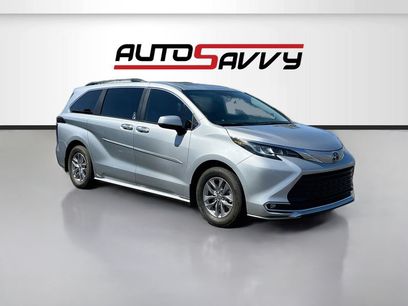 Used 2025 Toyota Sienna XLE w/ XLE Plus Package