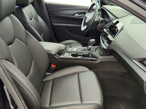 Used 2020 Cadillac CT4 Luxury w/ Sun And Sound Package image 25